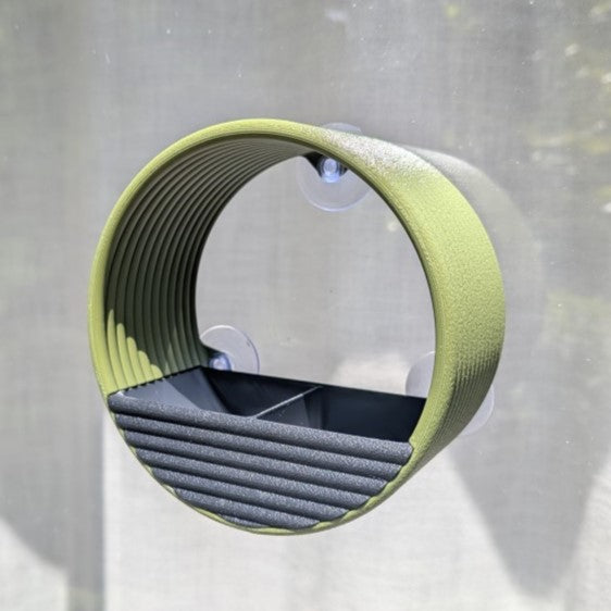 Mangeoire à oiseaux pour fenêtre modèle hublot La Buse Qui File