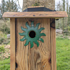 Plaque décorative de protection de trous d'envol pour nichoirs - protection anti prédateurs modèle "Le Soleil" La Buse Qui File